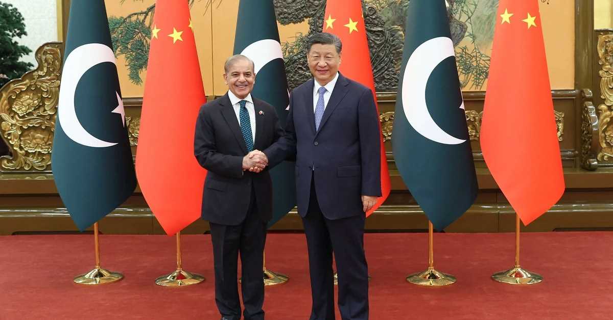 शी चिनफिंग ने पाक प्रधानमंत्री से की मुलाकात